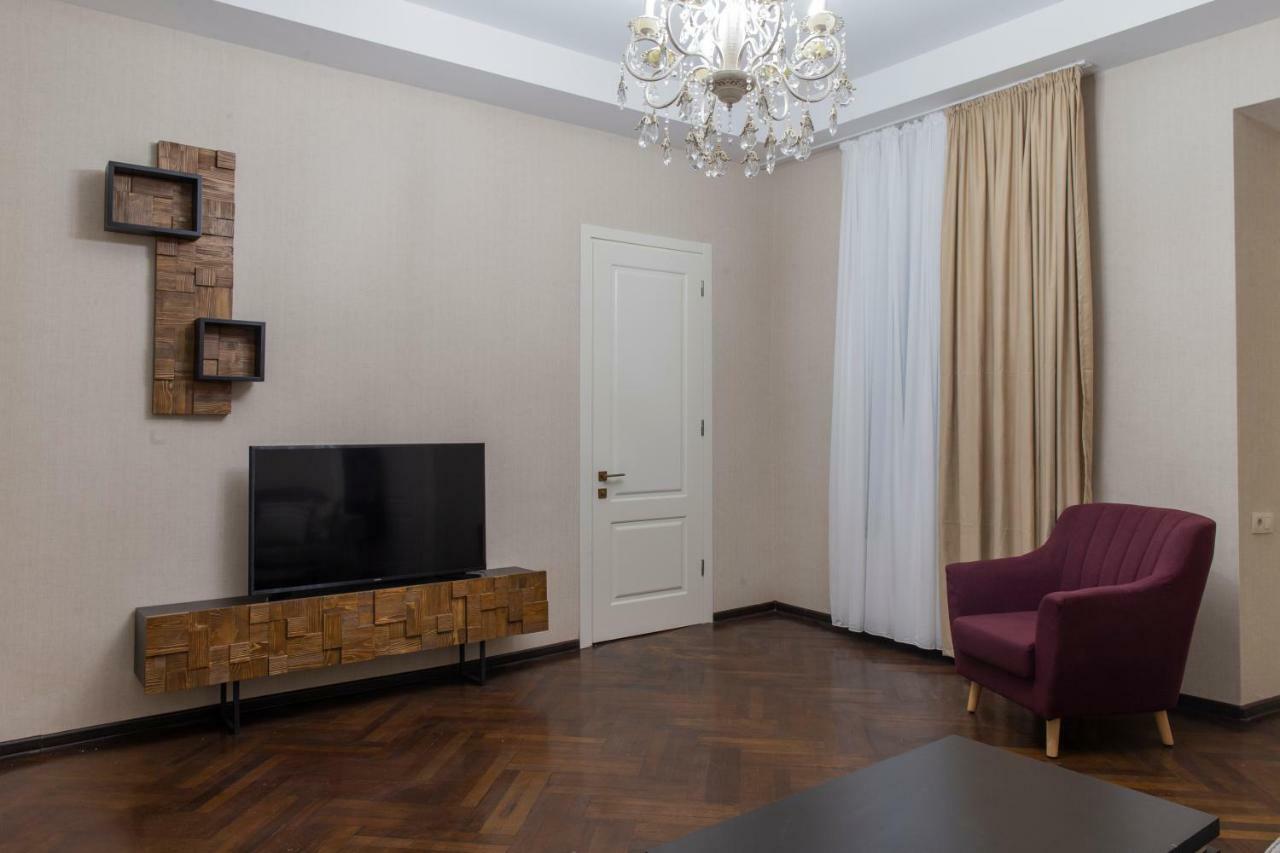 Golden Nugget Apartment Tiflis Dış mekan fotoğraf
